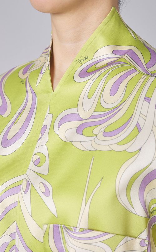 プリントフロントポケットブラウス