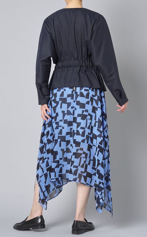 ドルマンスリーブノーカラージャケット