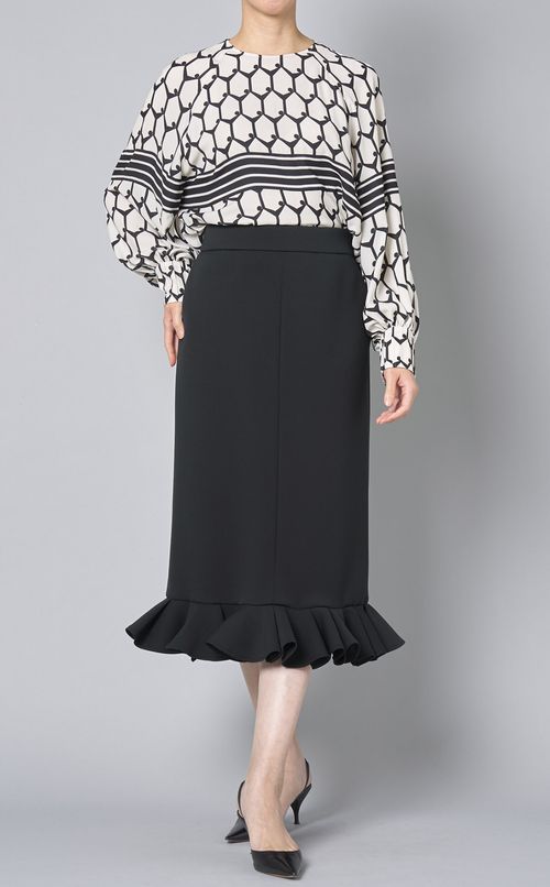 ジャージー裾フレアスカート