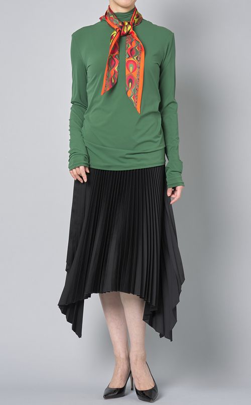 スカーフ付ハイネックトップス