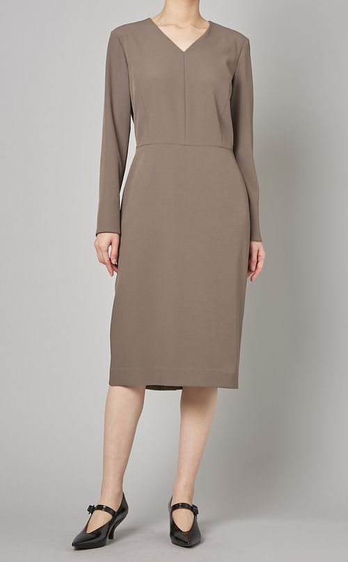 ストレッチVネックワンピース