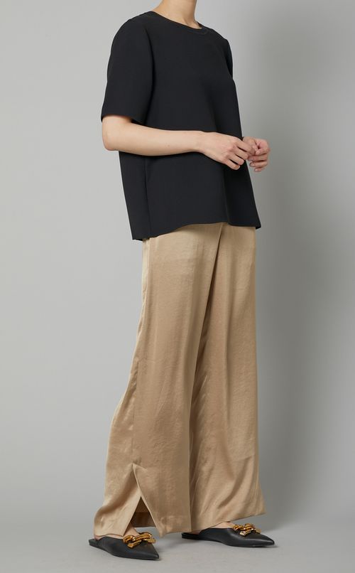 ハーフスリーブクルーネックプルオーバー