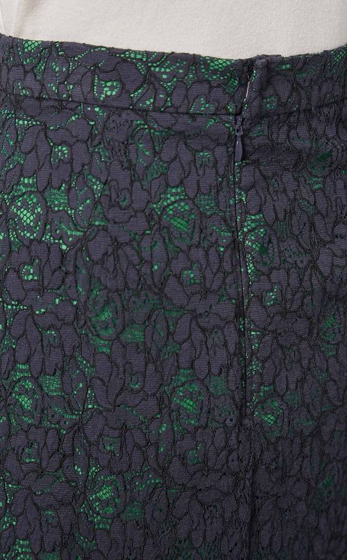 レースレイヤードペンシルスカート