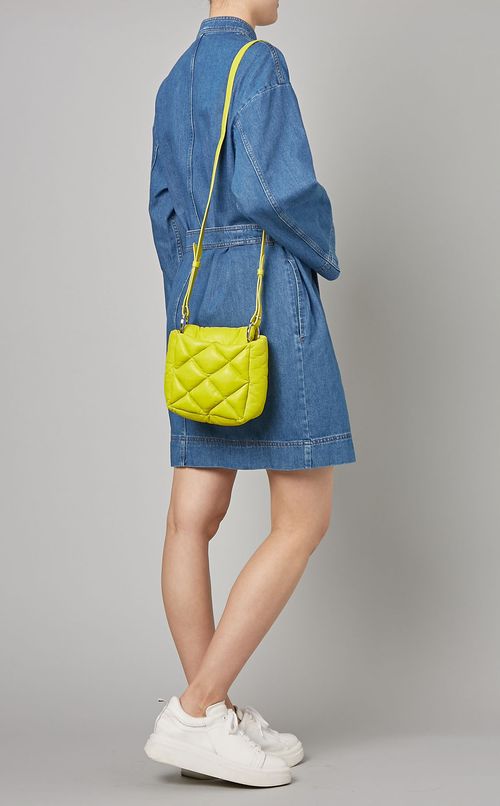 キルティングショルダーバッグ