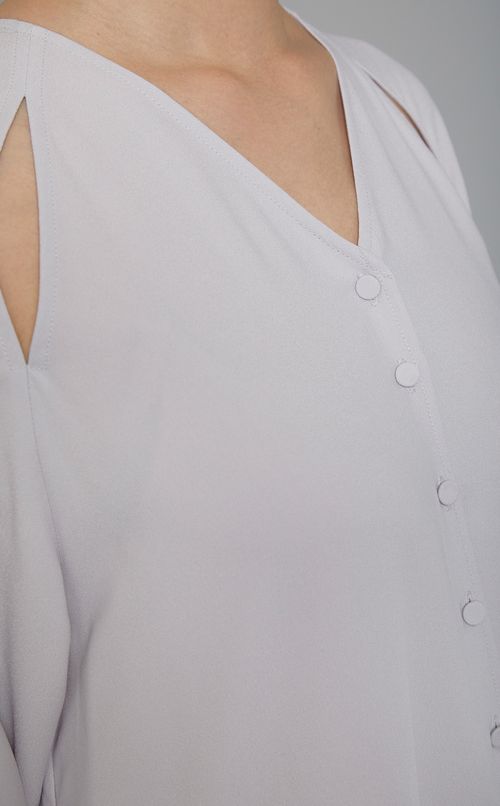 Vネックティアードマキシワンピース