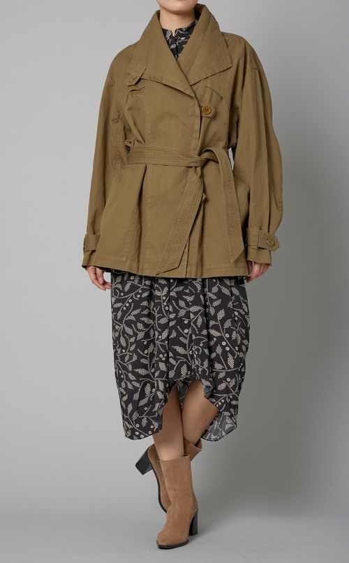 プリントフロントタックミディドレス