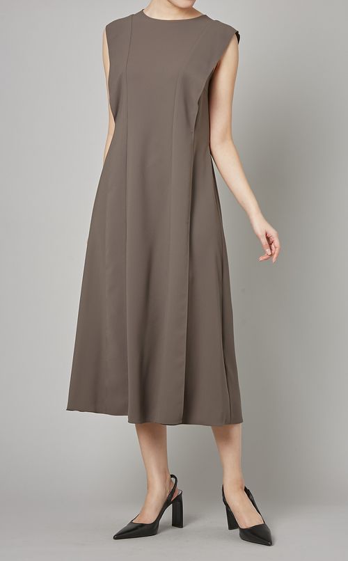 ソフトクレープラッフルワンピース