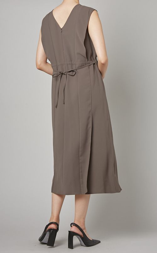 ソフトクレープラッフルワンピース