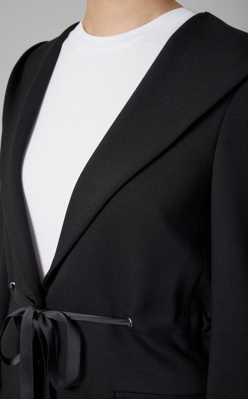 フーテッドドレープジャケット