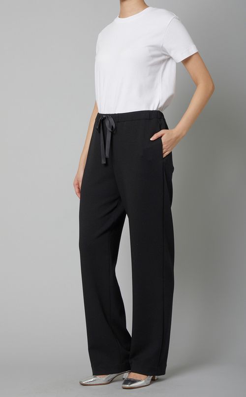 プルオンワイドストレートパンツ