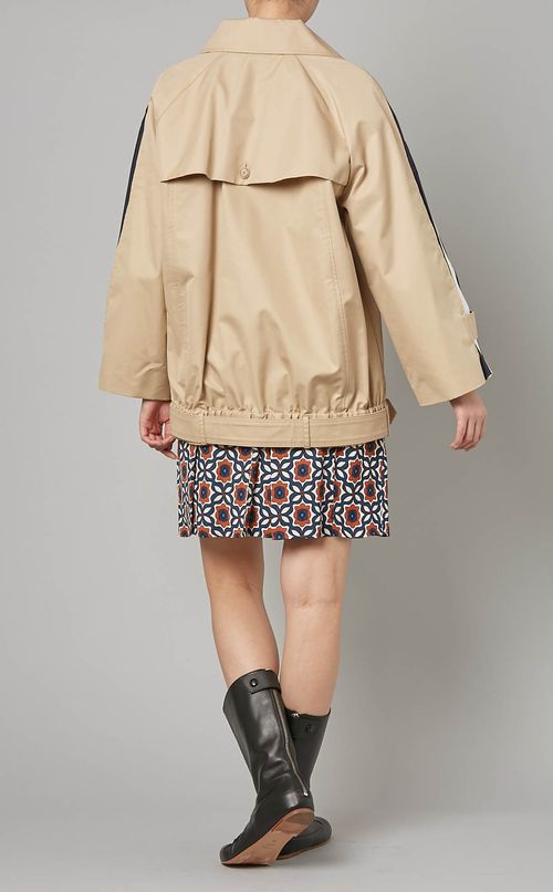 デザインスリーブショートトレンチコート