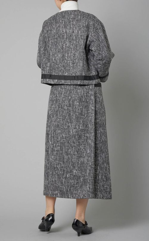 ノーカラーツィードジャケット