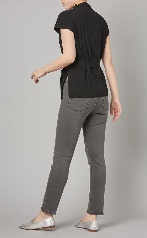 ハイネックニットプルオーバー