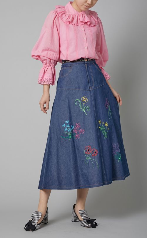 フラワーエンブロイダリースカート