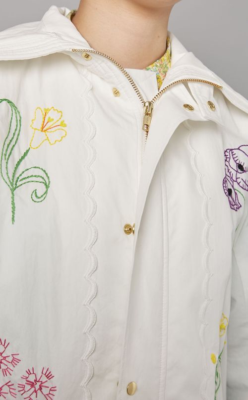 フラワーエンブロイダリーオーバーコート
