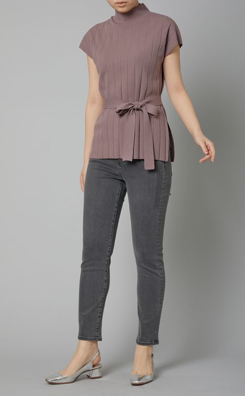 ハイネックニットプルオーバー