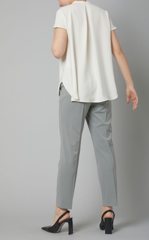 ボウタイフレンチスリーブブラウス