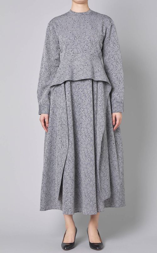 スタンドネックジャガードワンピース