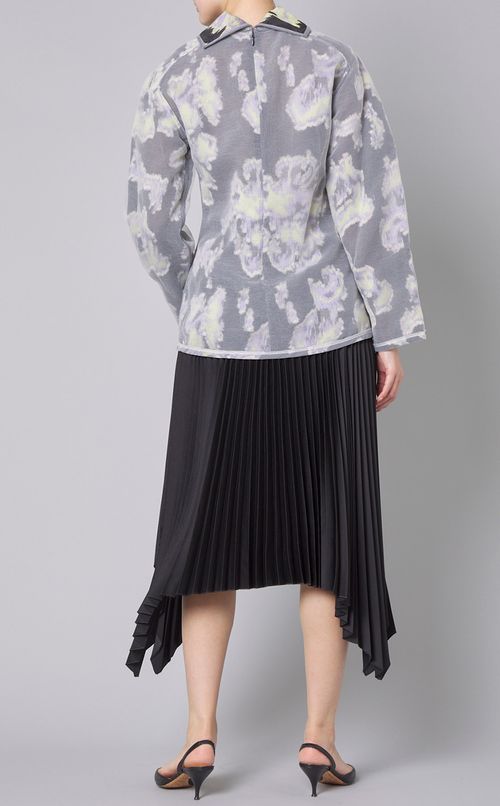 オーガンジーフラワーハイネックブラウス