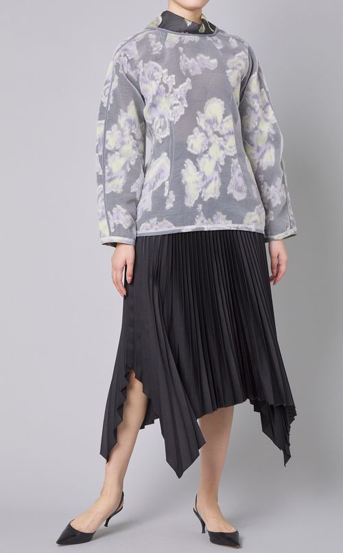 イレギュラーヘムプリーツスカート