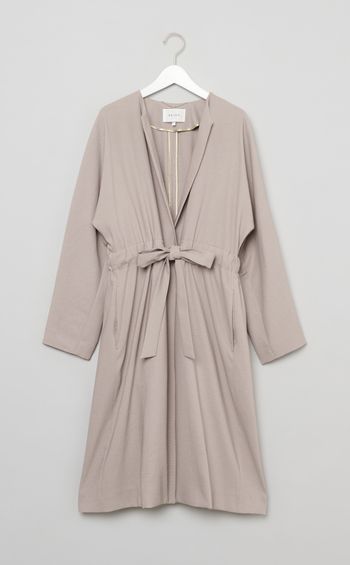 ドルマンスリーブノーカラーコート