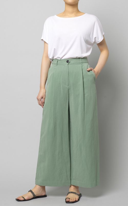 ワイドストレートパンツ