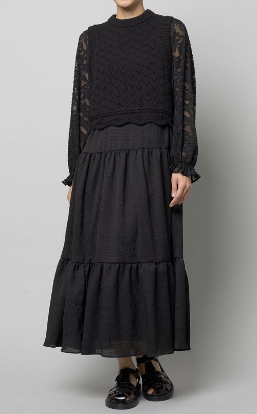 ニットベスト付ティアードワンピース