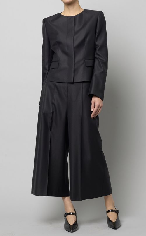 シルクウールノーカラージャケット