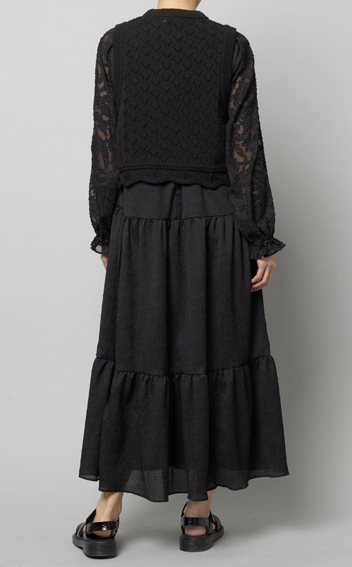 ニットベスト付ティアードワンピース