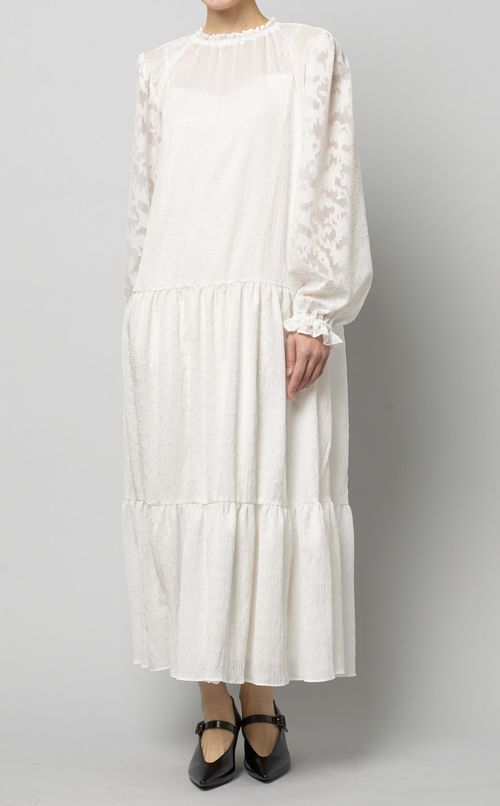 ニットベスト付ティアードワンピース