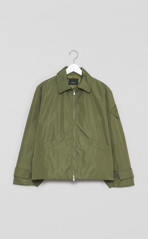 エアータフタショートブルゾン