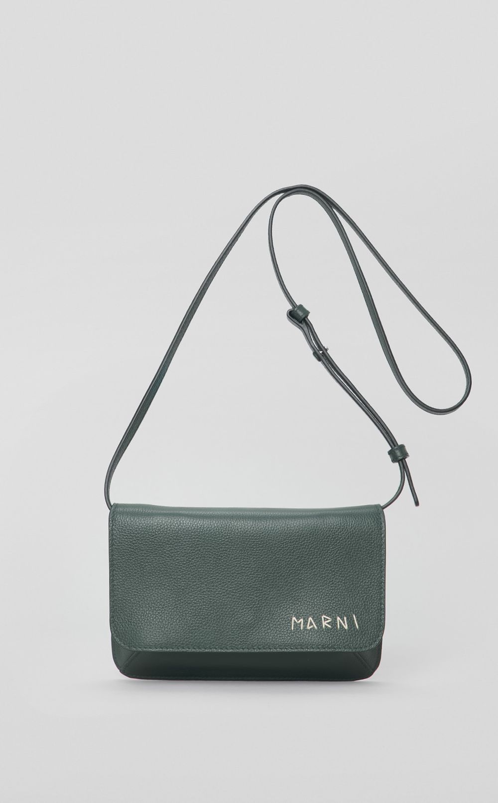 ロゴエンブロイダリーポシェット