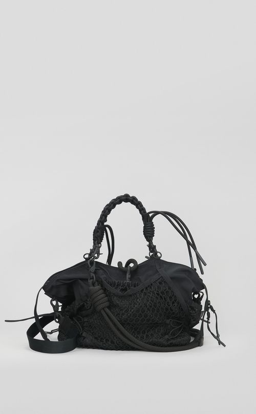 オーバーエンジニアリングトートバッグ