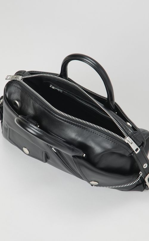 ライダースデザインボストンバッグ