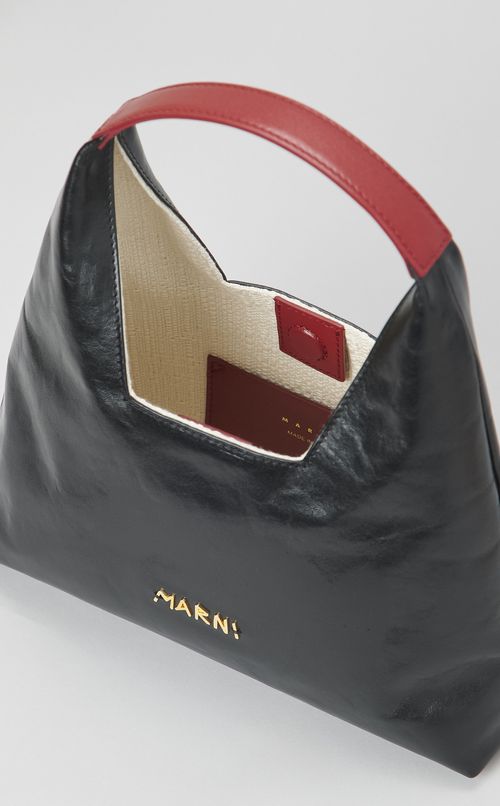 トップハンドルレザーミニバッグ