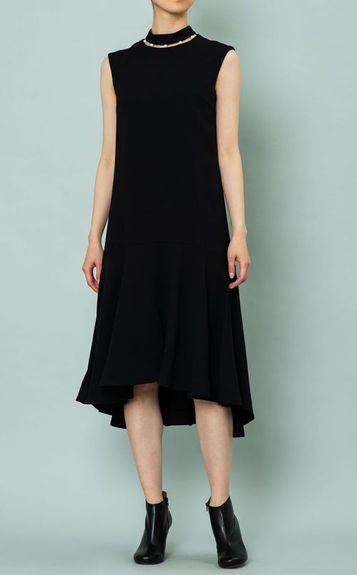 パール付ノースリーブワンピース