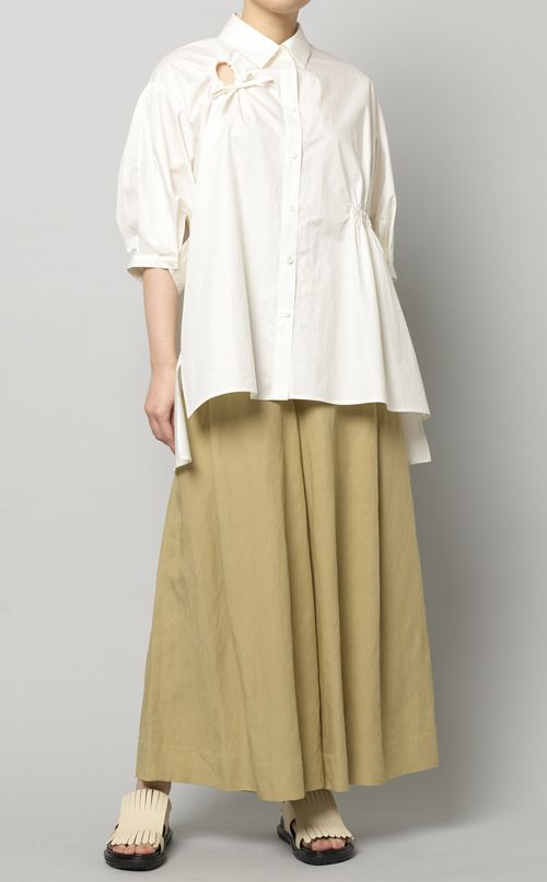 カットアウトシャーリングシャツ