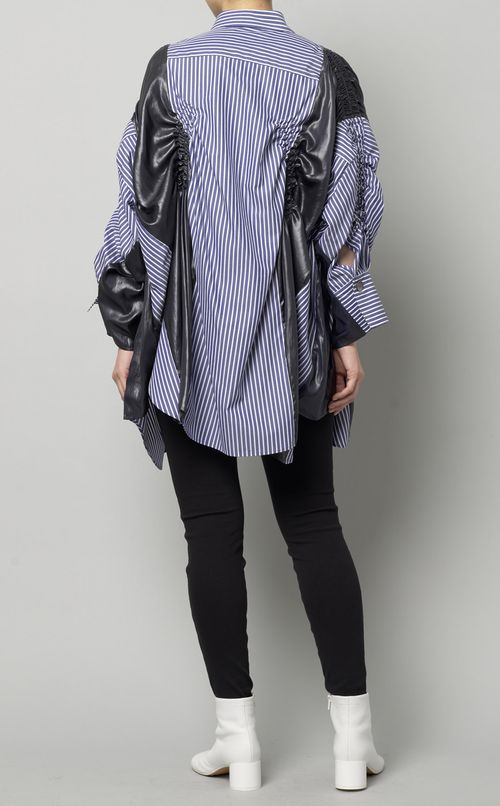 シャーリング切替ストライプシャツ