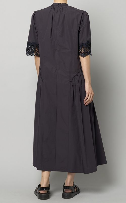 レーススリーブギャザーワンピース