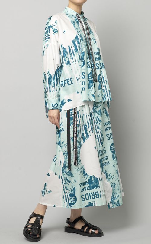 プリントボリュームブラウス