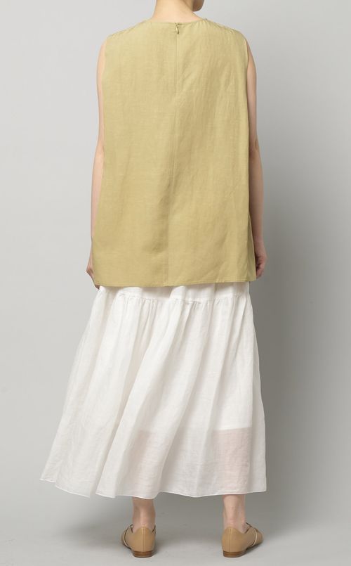 リネン混ノースリーブブラウス