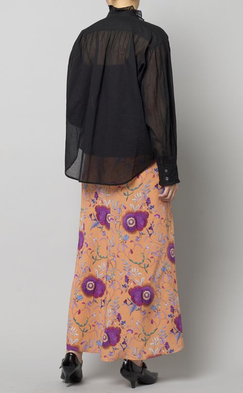 フリルカラーコットンブラウス