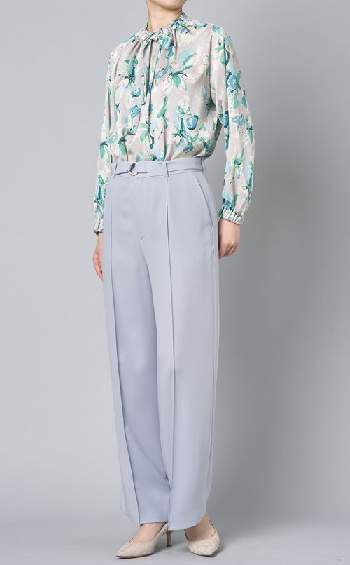 フラワーボウタイギャザーブラウス