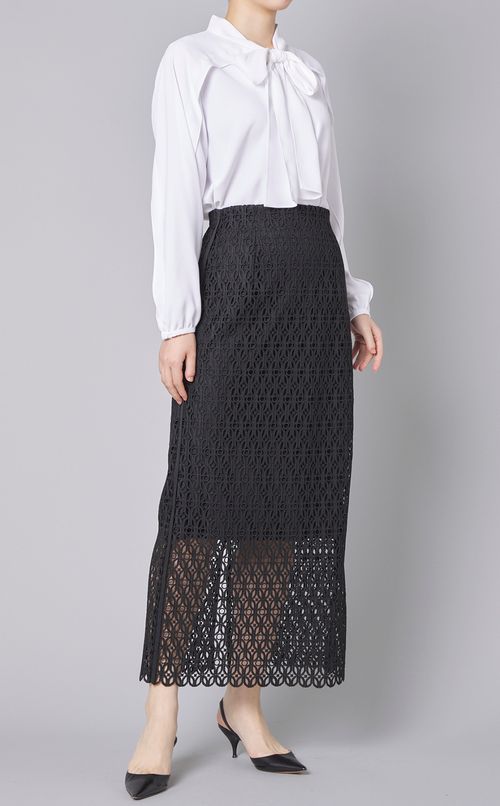 ジオメトリックレーススカート