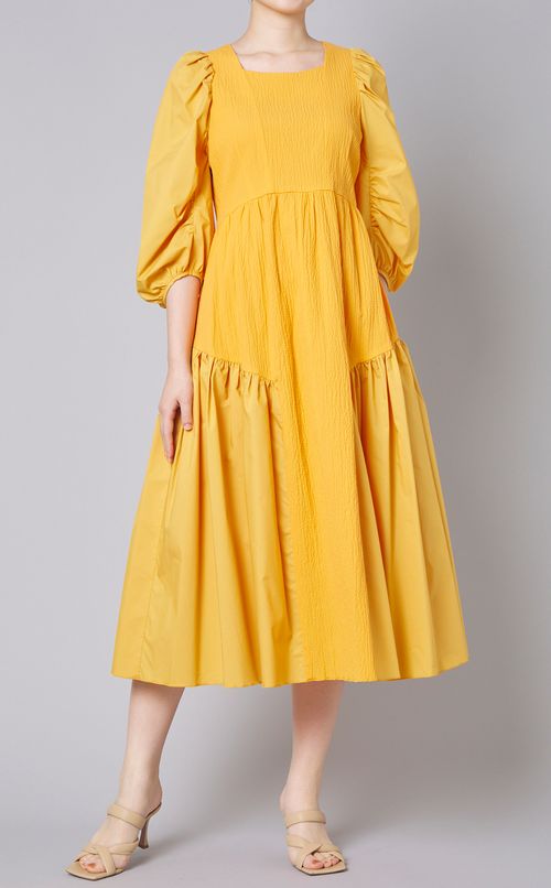 パフスリーブギャザーワンピース