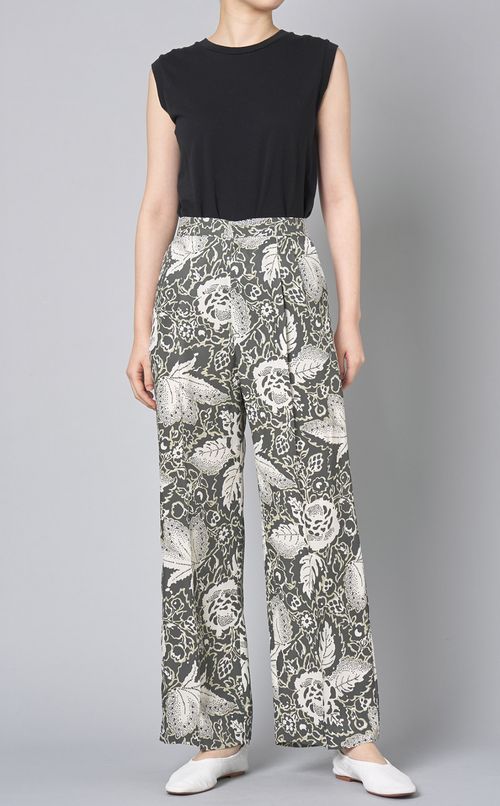 ボタニカルプリントワイドパンツ