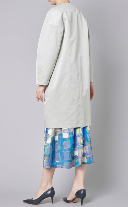 ノーカラーコクーンコート