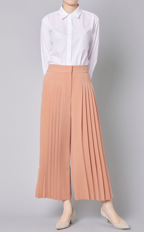 フロントプリーツストレートパンツ