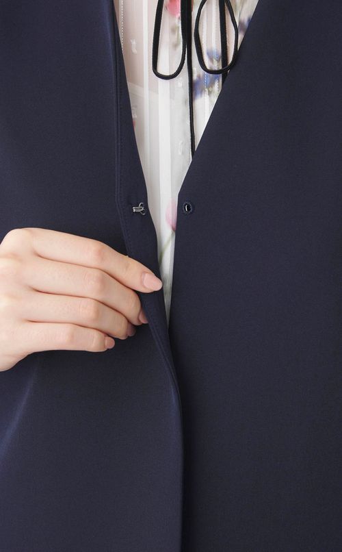 ケープスリーブジャケット