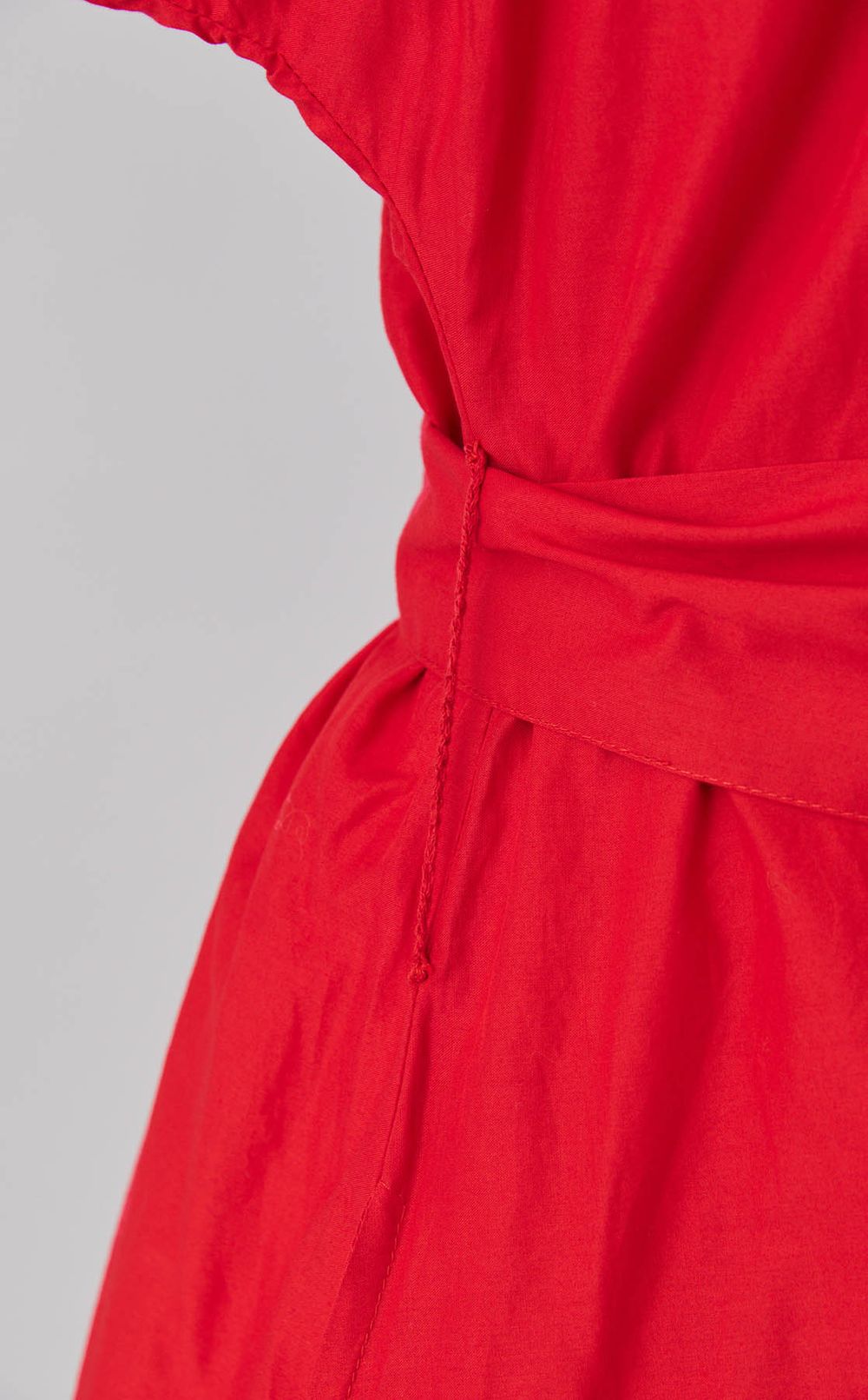 Bellusパフスリーブワンピース